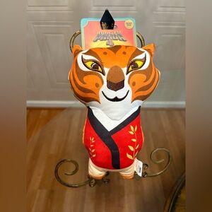 NEW Kung Fu Panda 4 Lion 🦁 DreamWorks Dog Toy Plush 9”Clinker & Squeaker